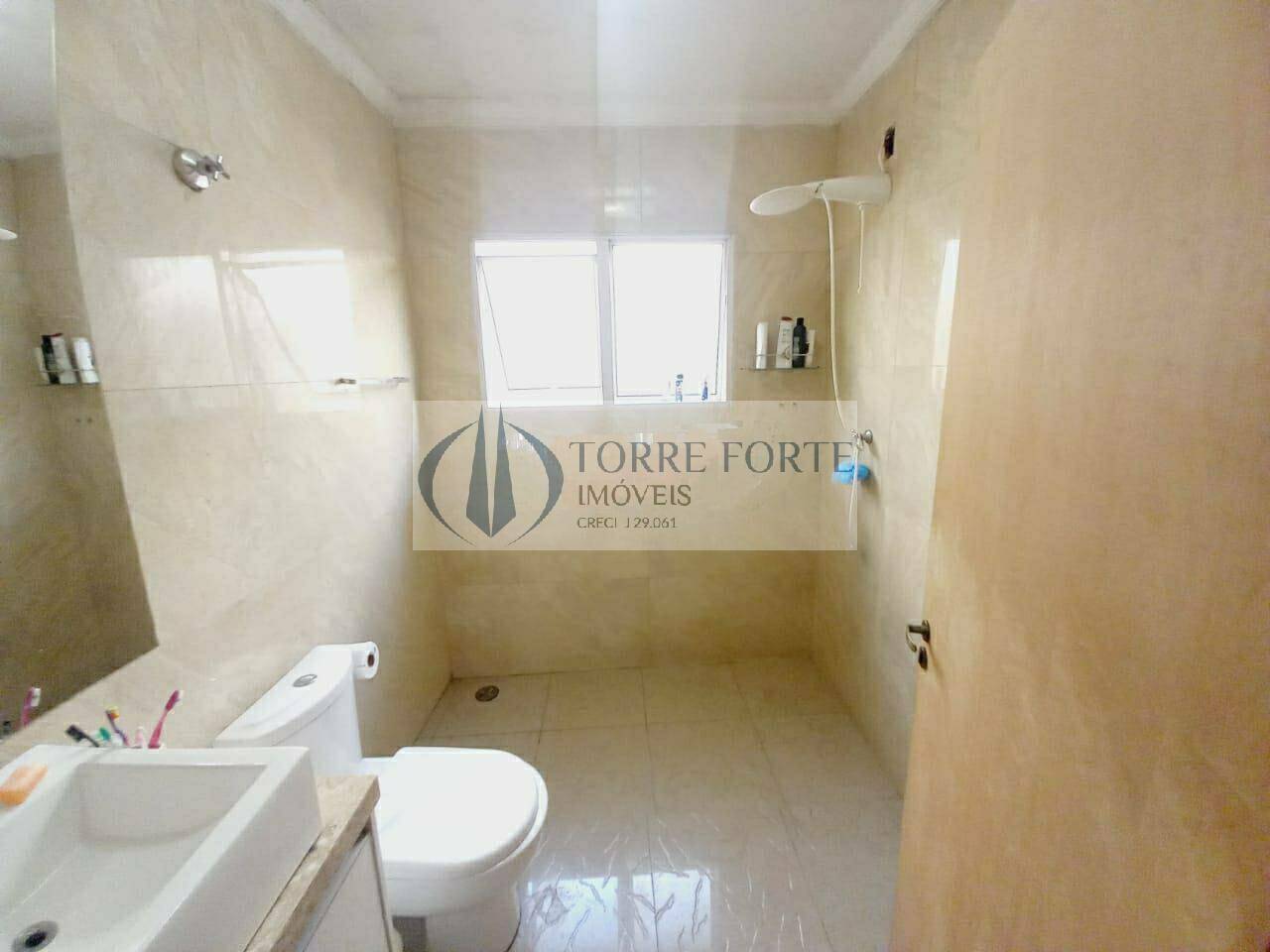 Sobrado à venda com 3 quartos, 150m² - Foto 18