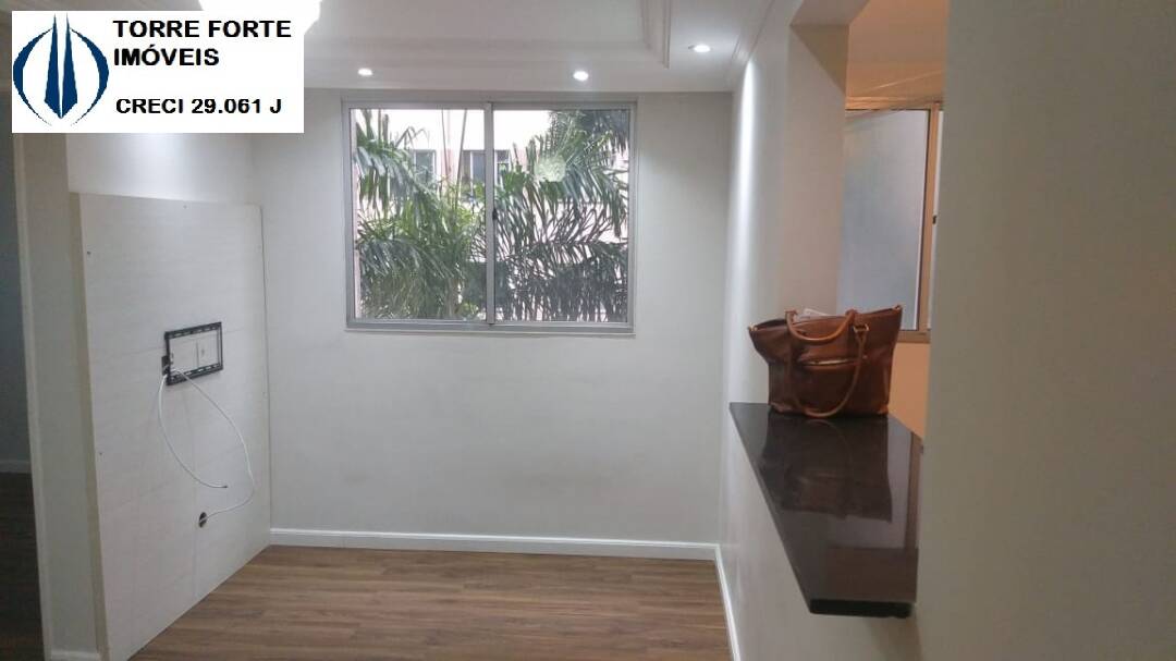 Apartamento à venda com 2 quartos, 44m² - Foto 1