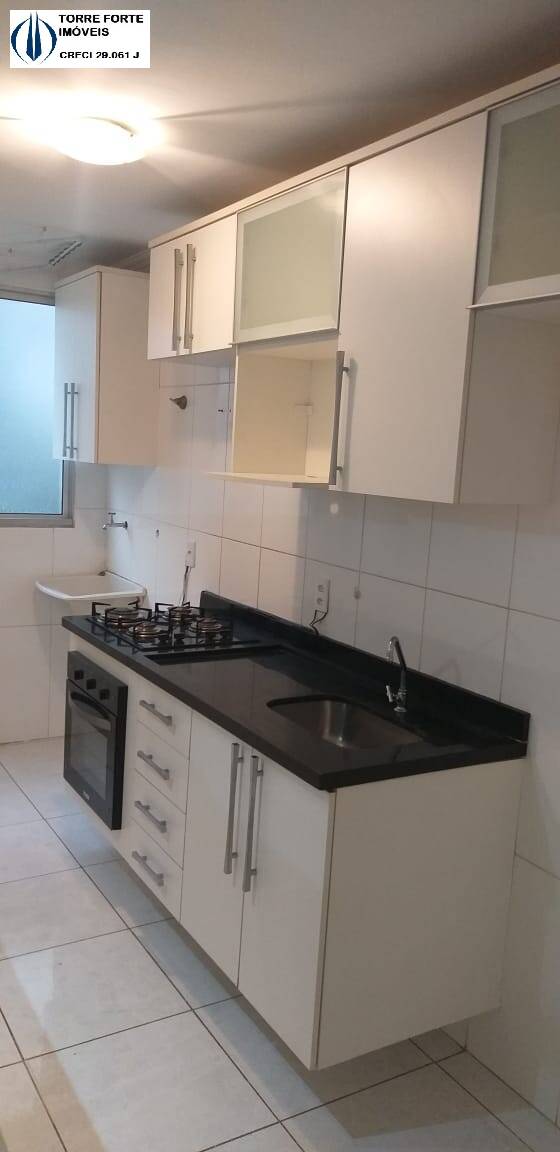 Apartamento à venda com 2 quartos, 44m² - Foto 4