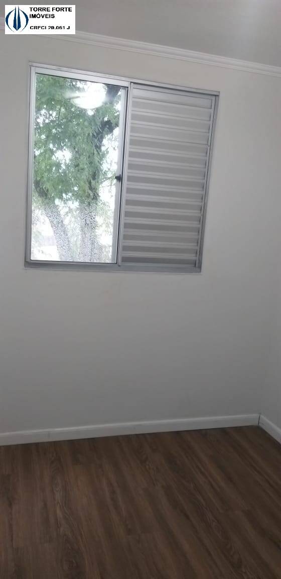 Apartamento à venda com 2 quartos, 44m² - Foto 13