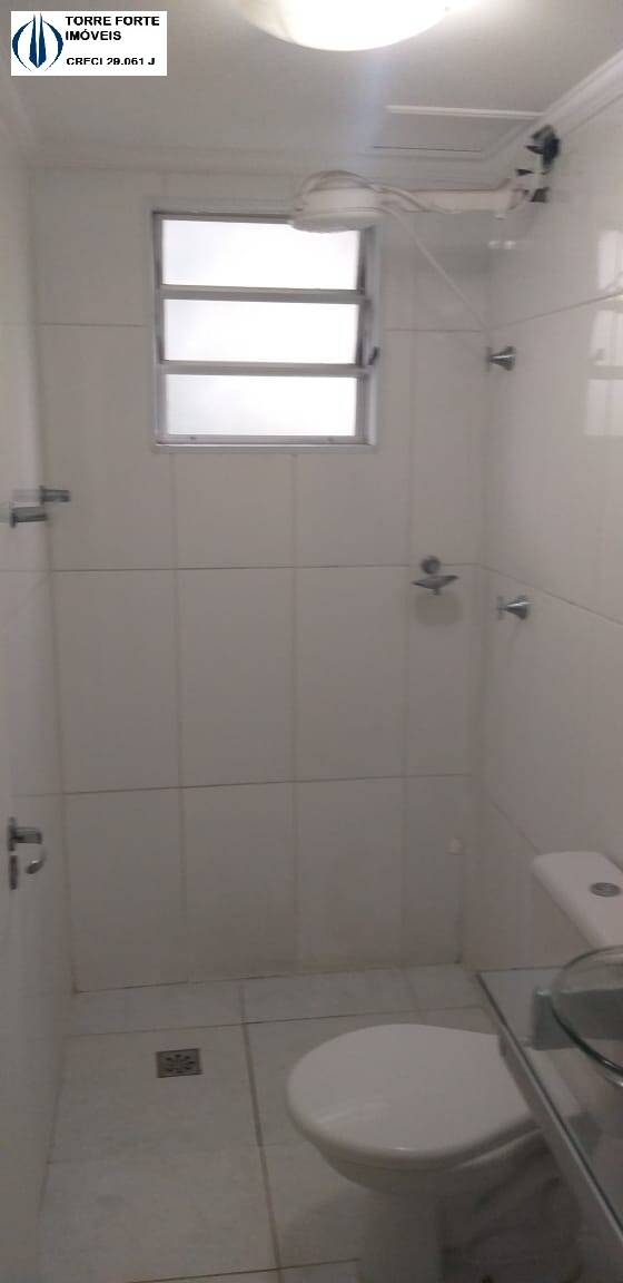 Apartamento à venda com 2 quartos, 44m² - Foto 14