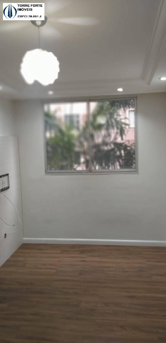 Apartamento à venda com 2 quartos, 44m² - Foto 16