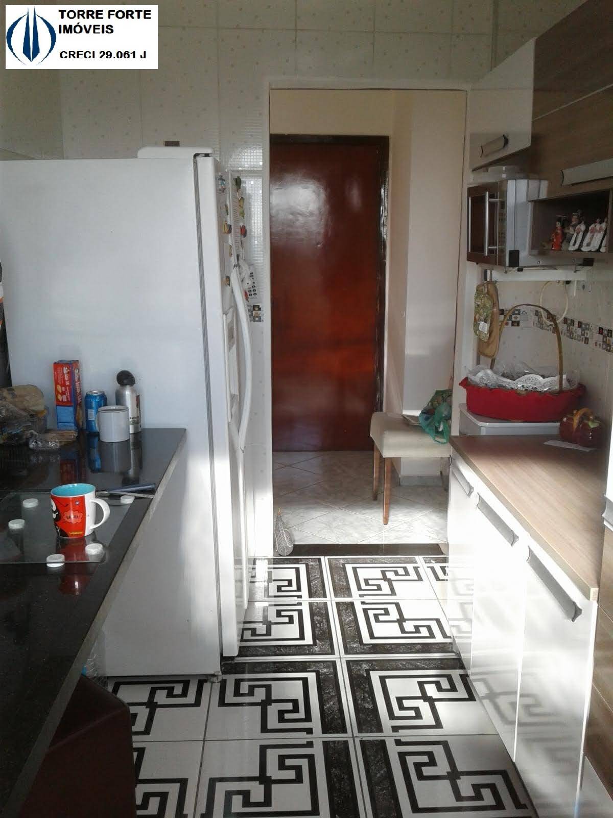 Apartamento à venda com 3 quartos, 78m² - Foto 9