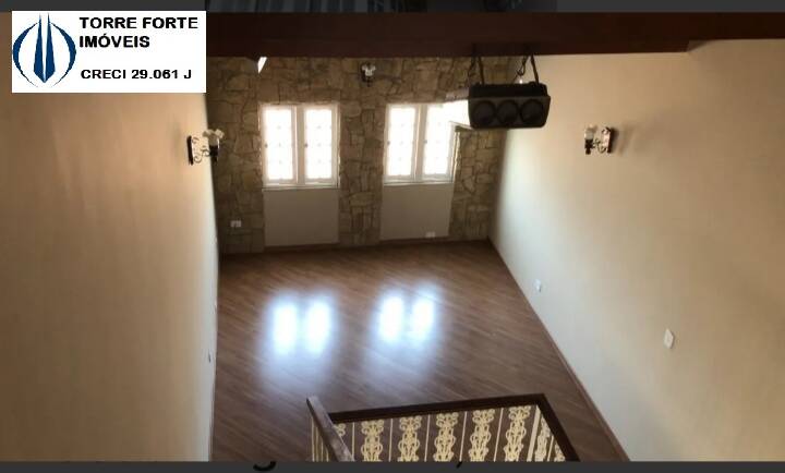 Sobrado à venda com 5 quartos, 125m² - Foto 2