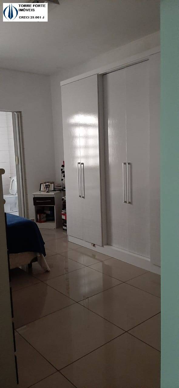 Casa à venda com 2 quartos, 184m² - Foto 16