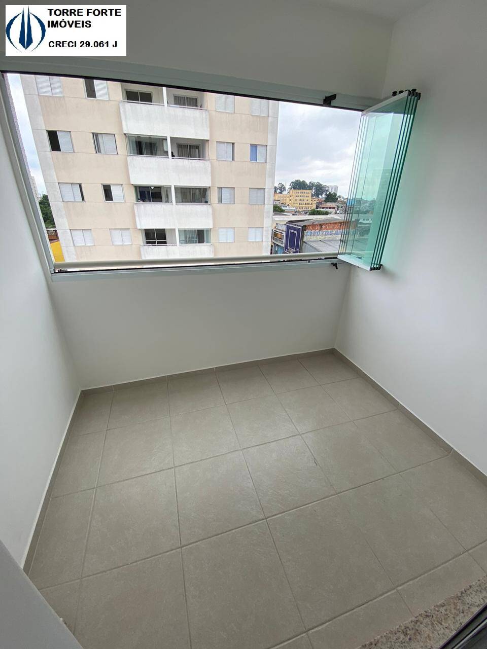 Apartamento à venda com 2 quartos, 56m² - Foto 6