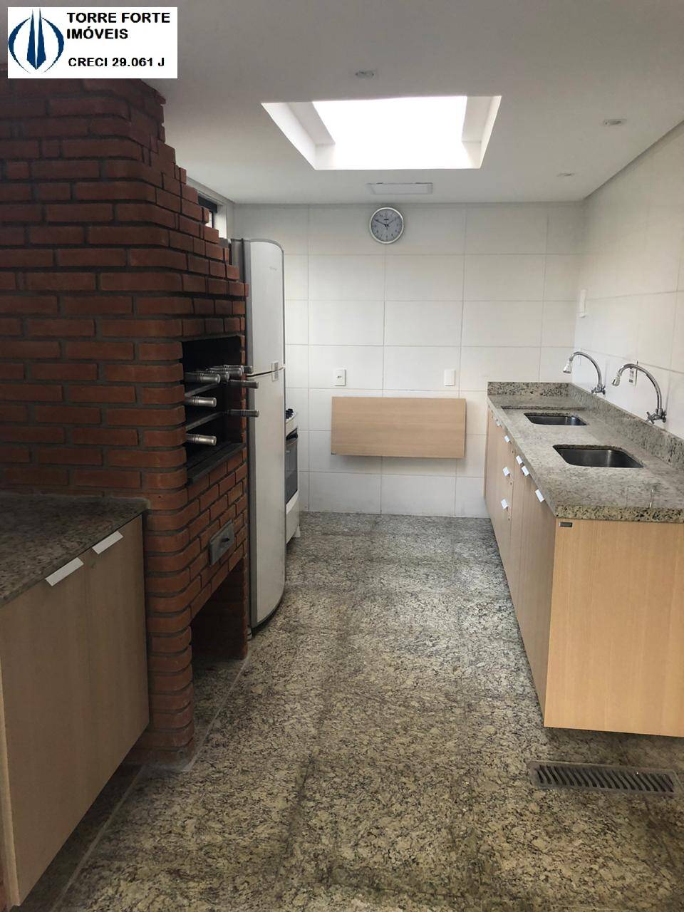 Apartamento à venda com 4 quartos, 160m² - Foto 8