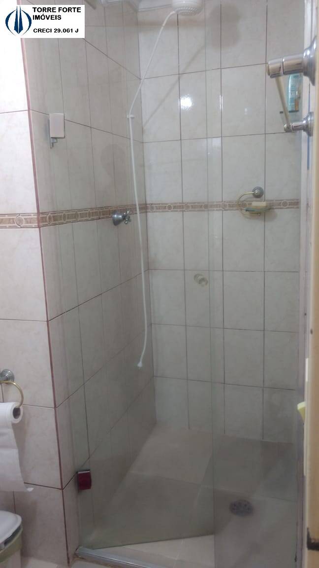 Apartamento à venda com 3 quartos, 73m² - Foto 4