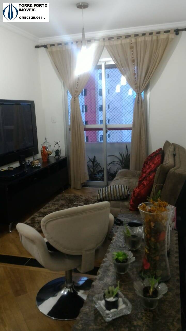 Apartamento à venda com 2 quartos, 58m² - Foto 7