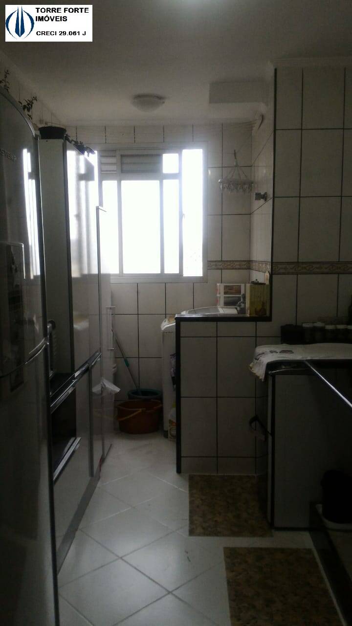 Apartamento à venda com 2 quartos, 58m² - Foto 8