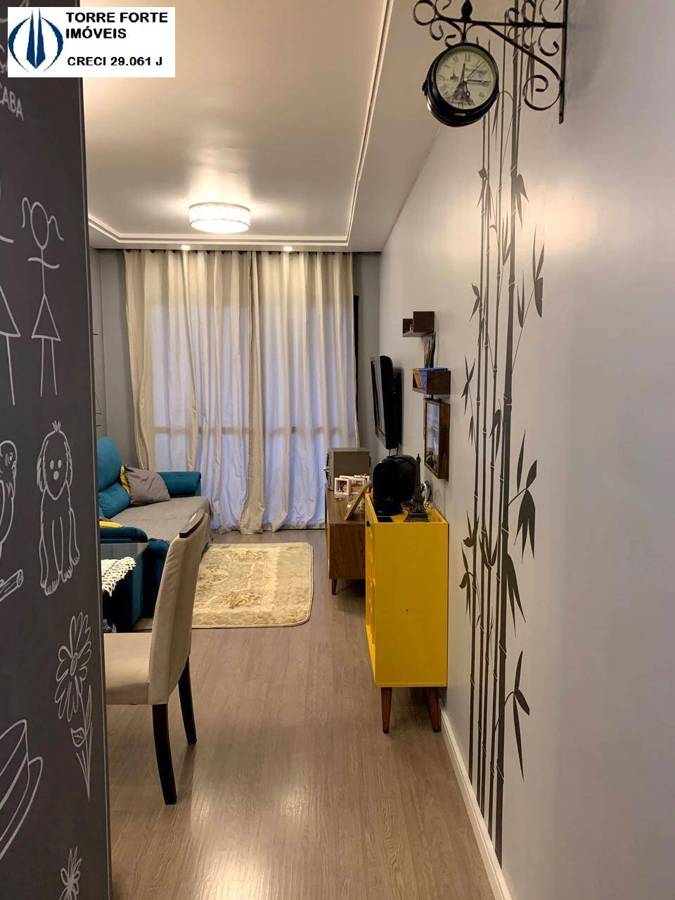 Apartamento à venda com 3 quartos, 75m² - Foto 3