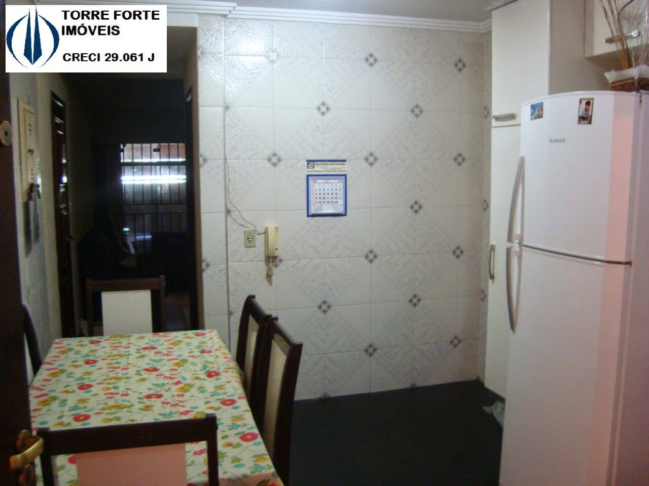 Casa à venda com 2 quartos, 170m² - Foto 13