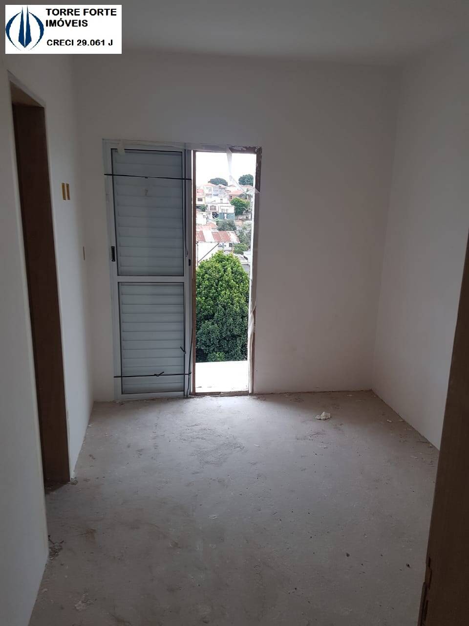 Apartamento à venda com 2 quartos, 100m² - Foto 4