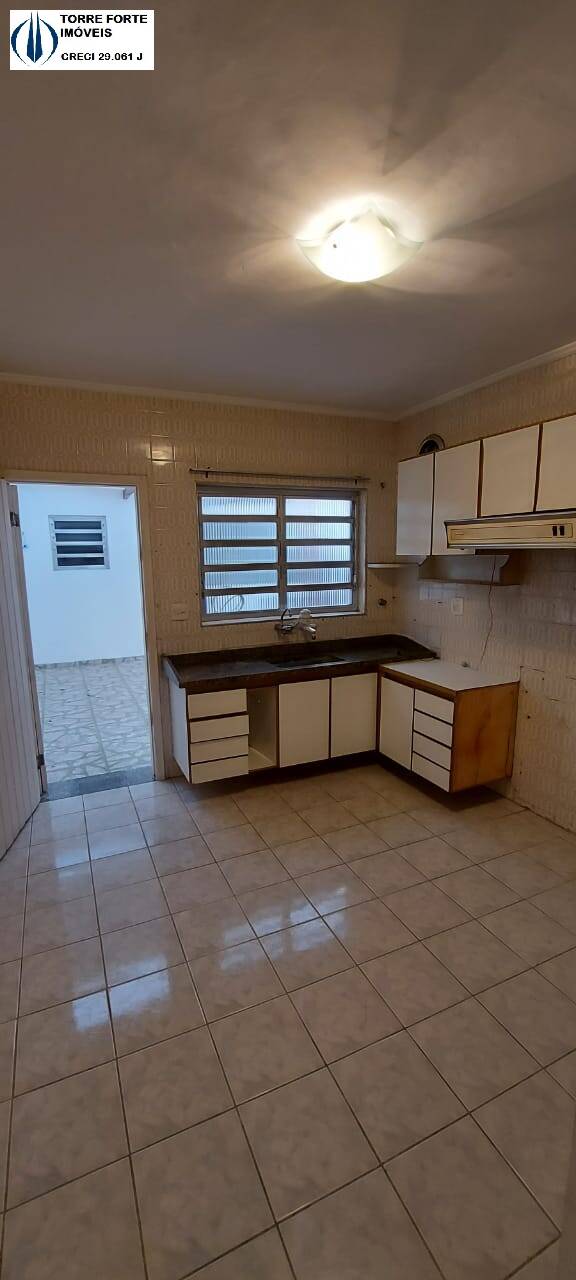 Sobrado à venda com 2 quartos, 130m² - Foto 6