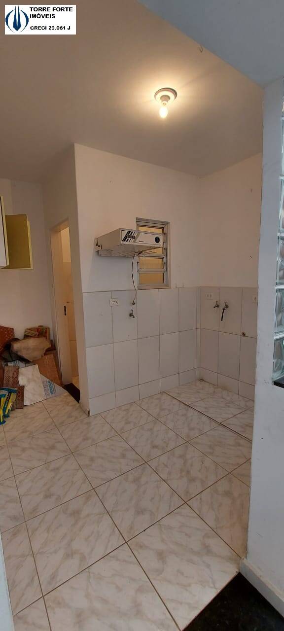 Sobrado à venda com 2 quartos, 130m² - Foto 17