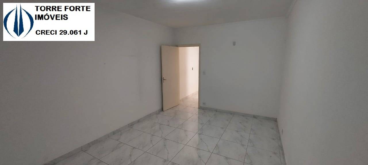 Sobrado à venda com 2 quartos, 130m² - Foto 13