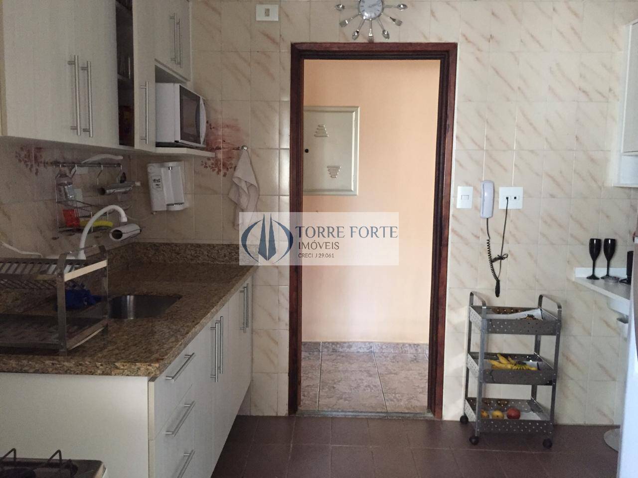 Apartamento à venda com 3 quartos, 81m² - Foto 16