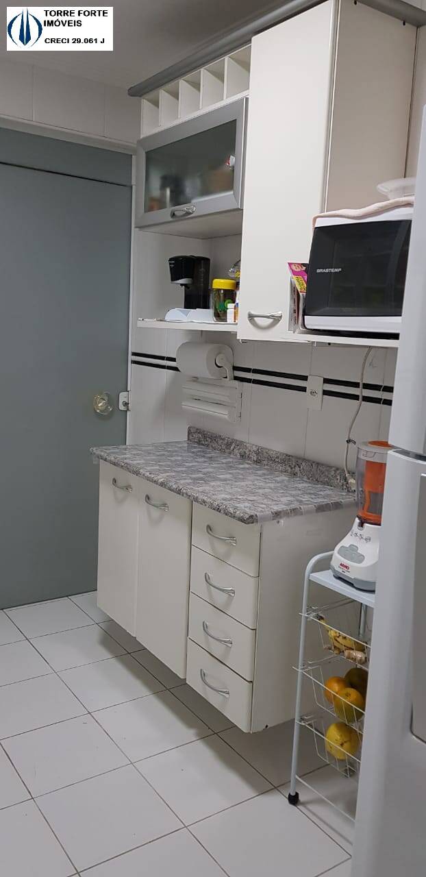 Apartamento à venda com 2 quartos, 65m² - Foto 7