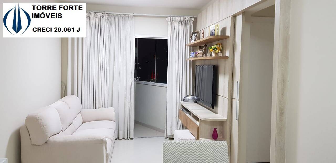 Apartamento à venda com 2 quartos, 65m² - Foto 1