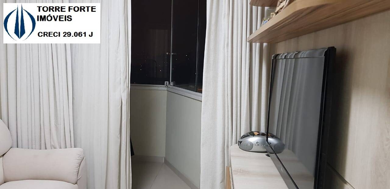 Apartamento à venda com 2 quartos, 65m² - Foto 12