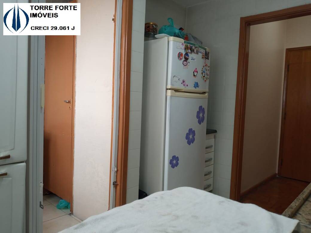 Apartamento à venda com 2 quartos, 57m² - Foto 8