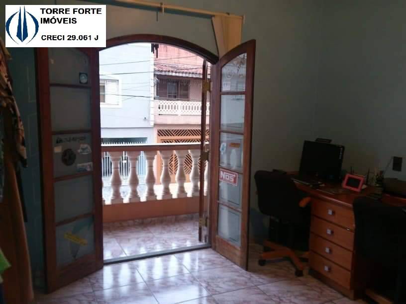 Sobrado à venda com 3 quartos, 170m² - Foto 2