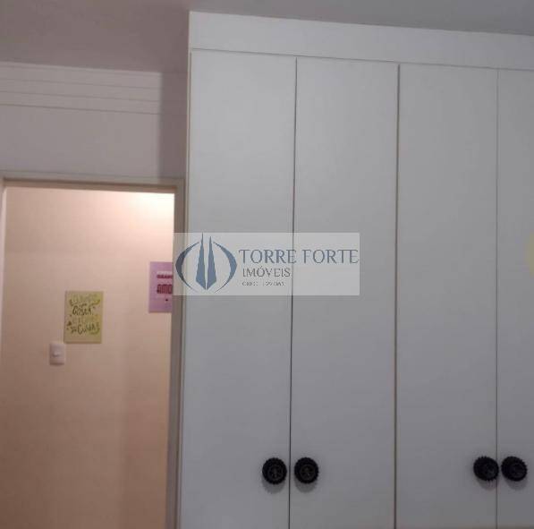 Apartamento à venda com 3 quartos, 67m² - Foto 9