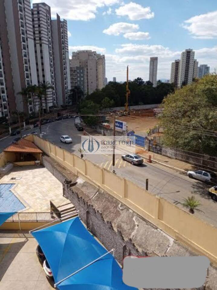 Apartamento à venda com 2 quartos, 56m² - Foto 11