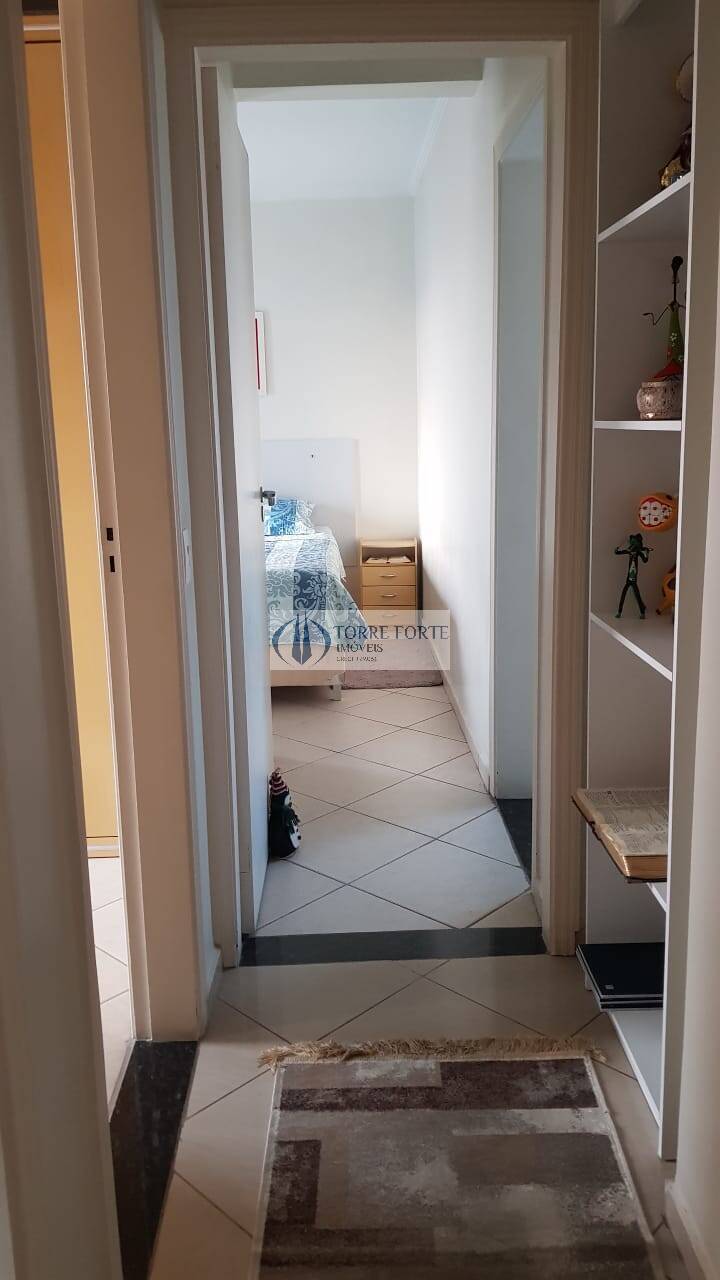 Apartamento à venda com 3 quartos, 85m² - Foto 13