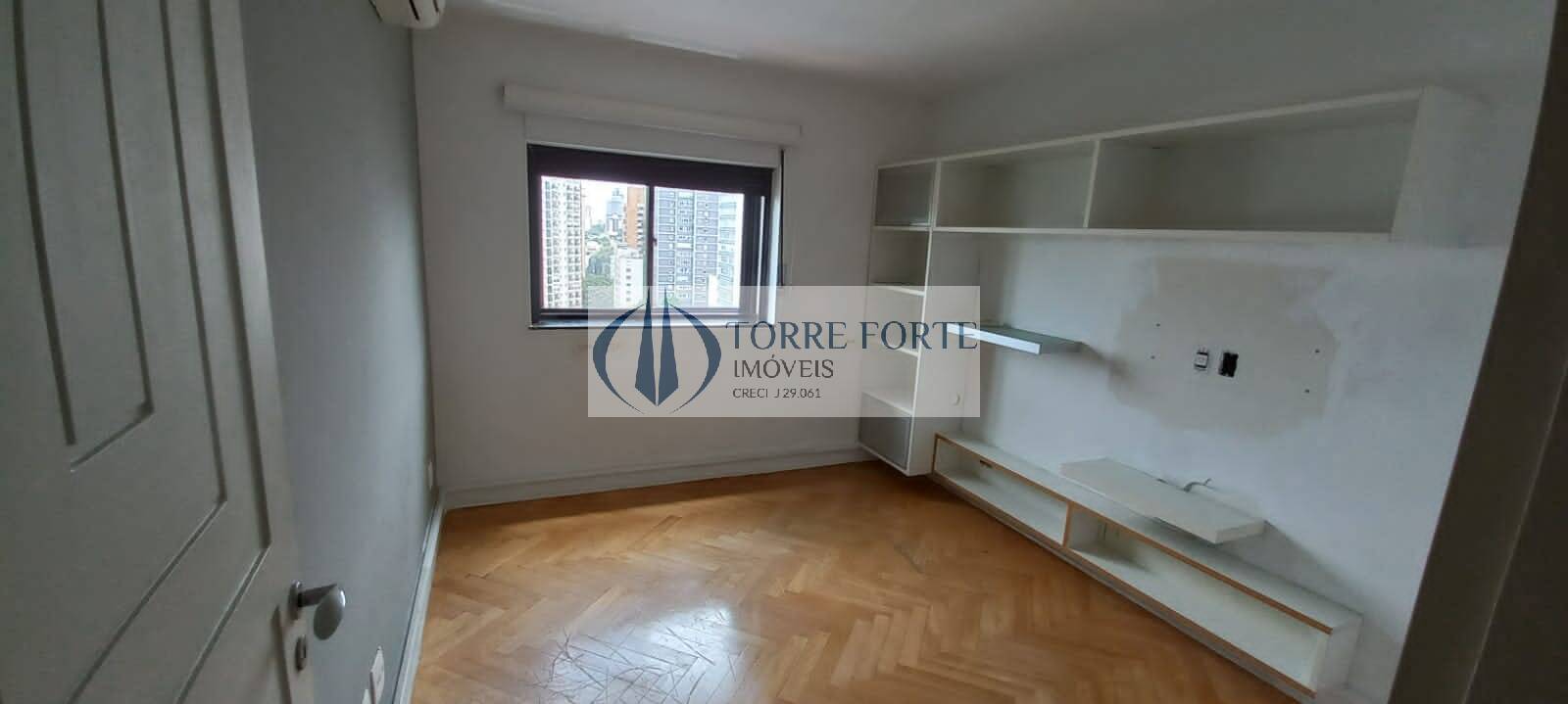 Apartamento à venda com 4 quartos, 300m² - Foto 15