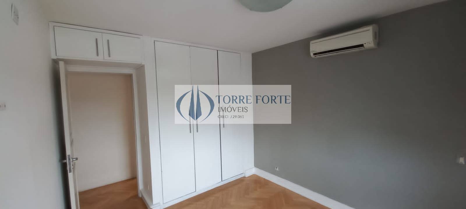 Apartamento à venda com 4 quartos, 300m² - Foto 11