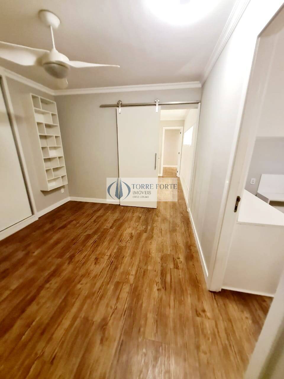 Apartamento à venda com 3 quartos, 160m² - Foto 16