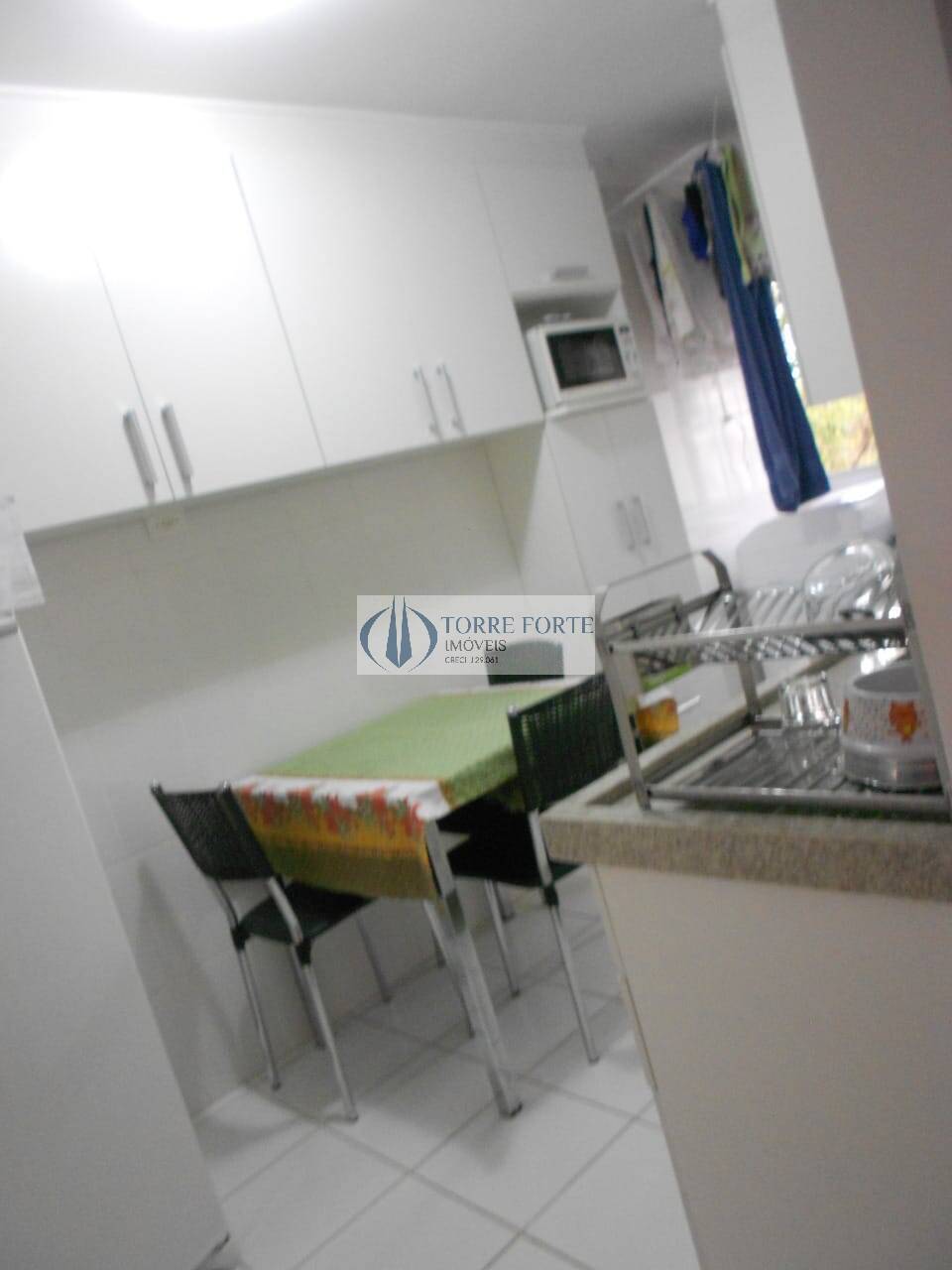 Apartamento à venda com 2 quartos, 50m² - Foto 4