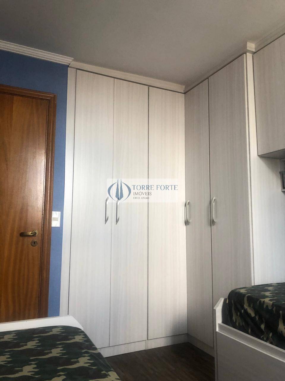 Apartamento à venda com 3 quartos, 79m² - Foto 12