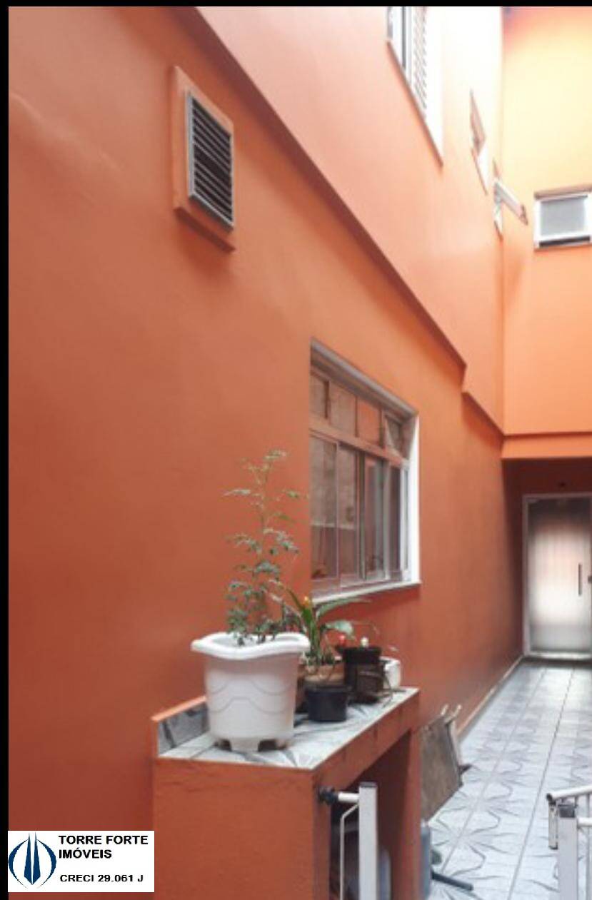 Casa à venda com 3 quartos, 225m² - Foto 12