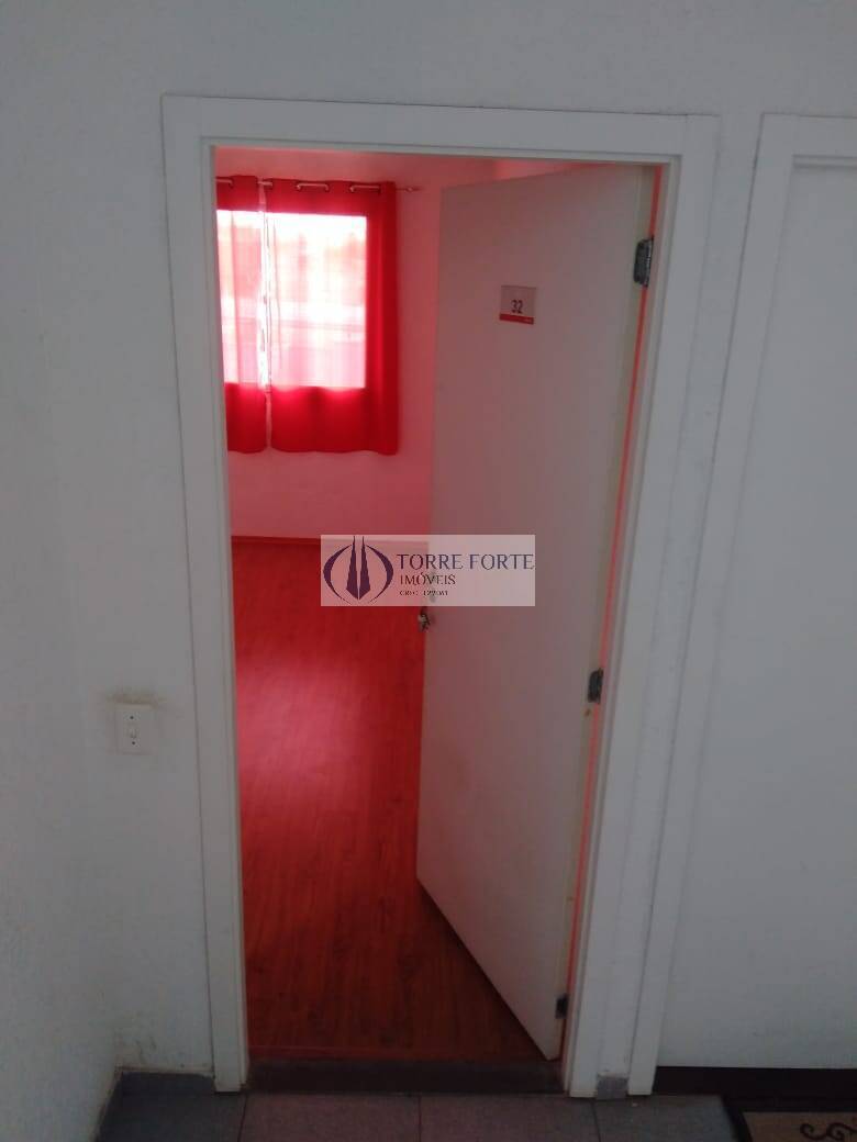 Apartamento à venda com 2 quartos, 40m² - Foto 7