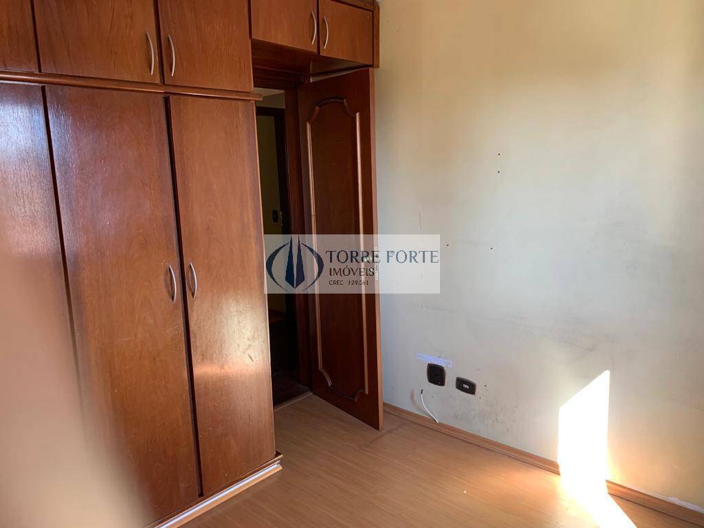 Apartamento à venda com 3 quartos, 75m² - Foto 14