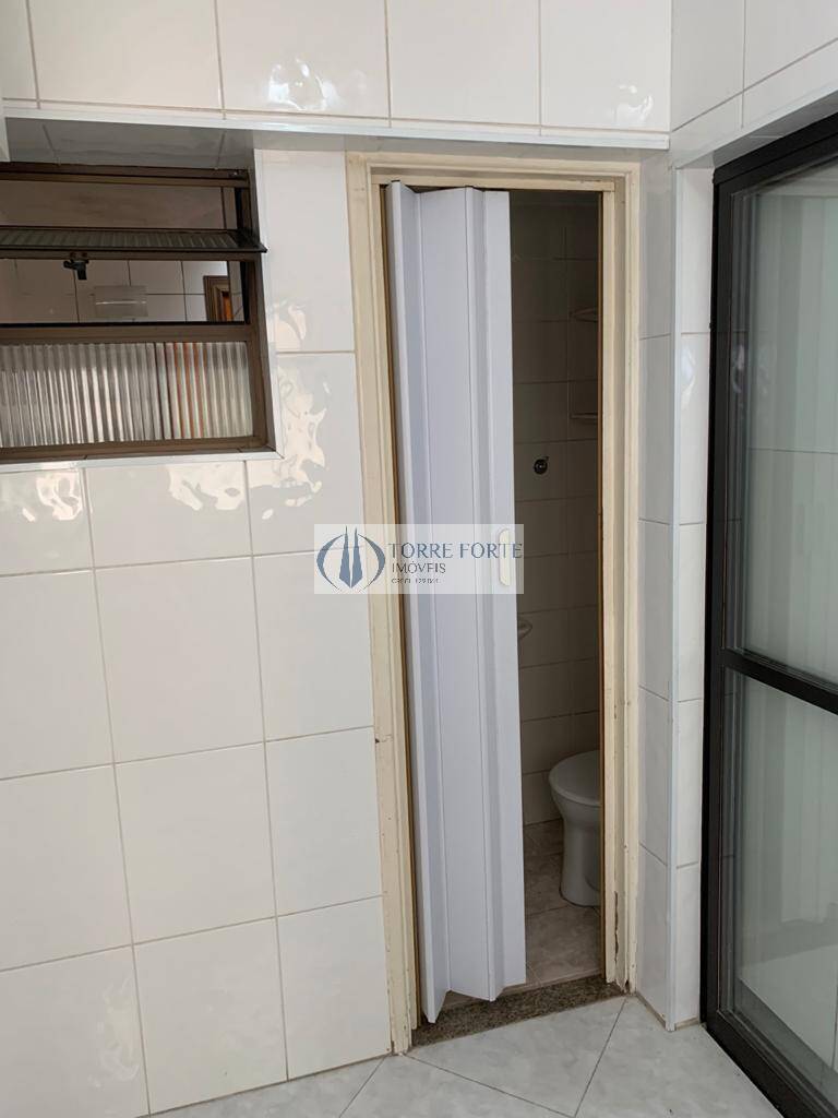 Apartamento à venda com 3 quartos, 75m² - Foto 21