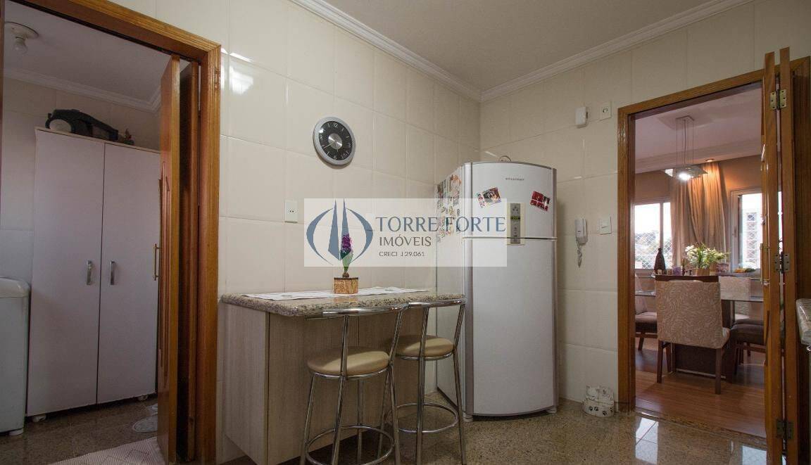 Apartamento à venda com 3 quartos, 78m² - Foto 12