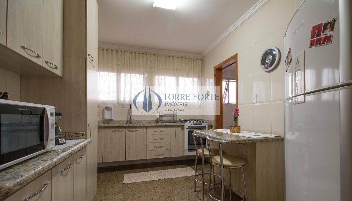 Apartamento à venda com 3 quartos, 78m² - Foto 32