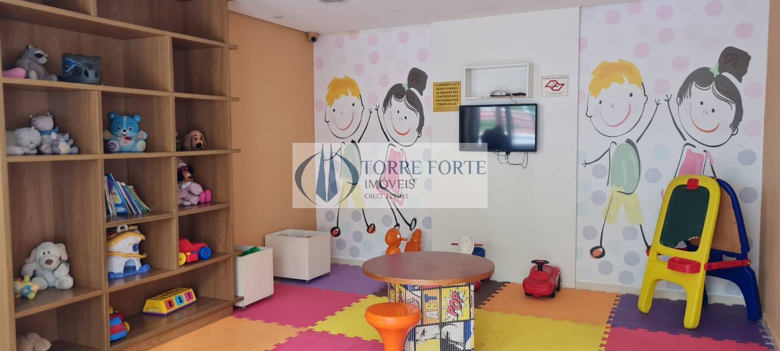 Apartamento à venda com 3 quartos, 136m² - Foto 10