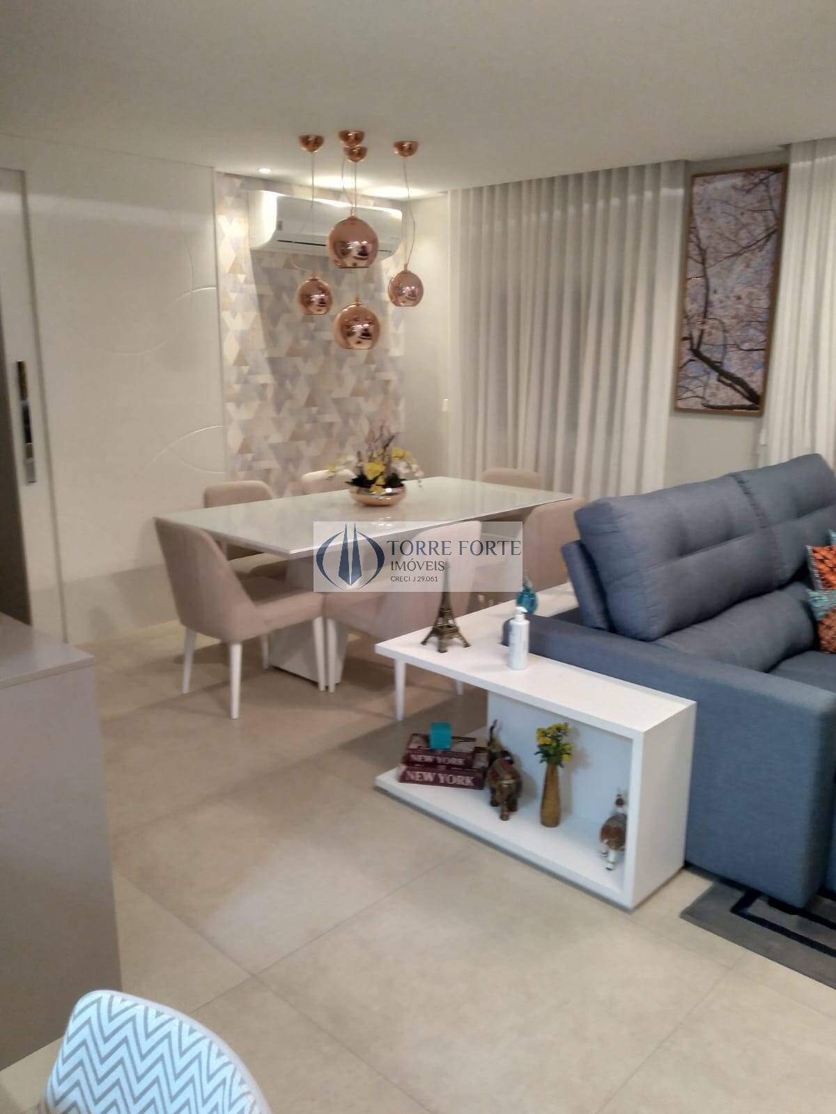 Apartamento à venda com 2 quartos, 94m² - Foto 1