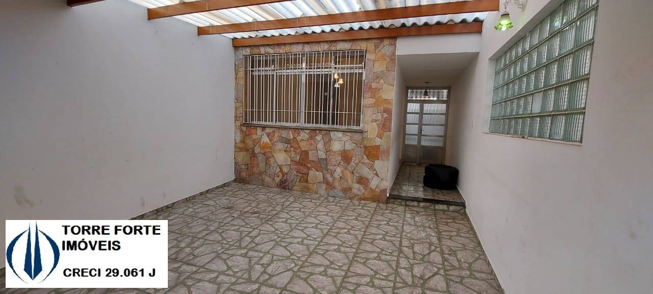 Casa à venda com 2 quartos, 163m² - Foto 1