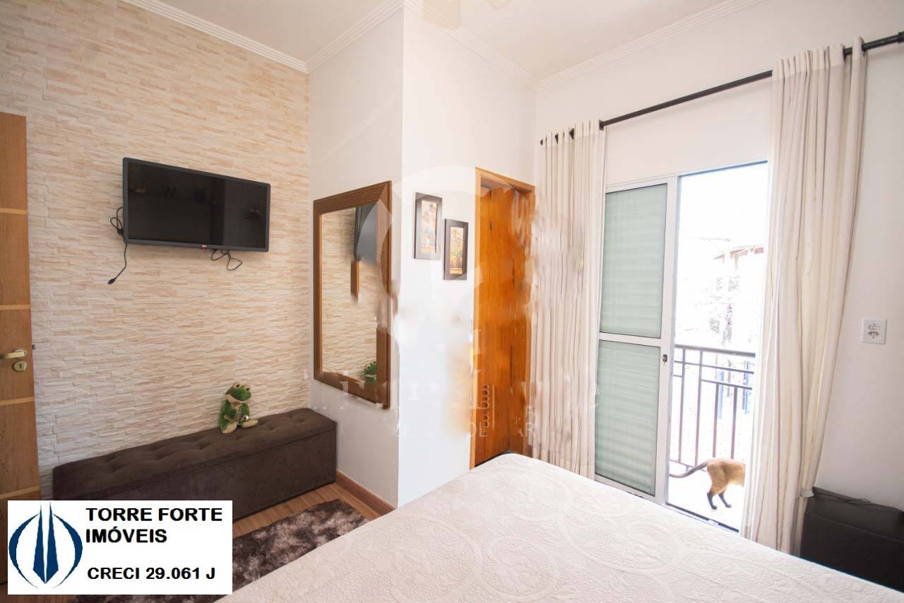 Casa à venda com 2 quartos, 98m² - Foto 9