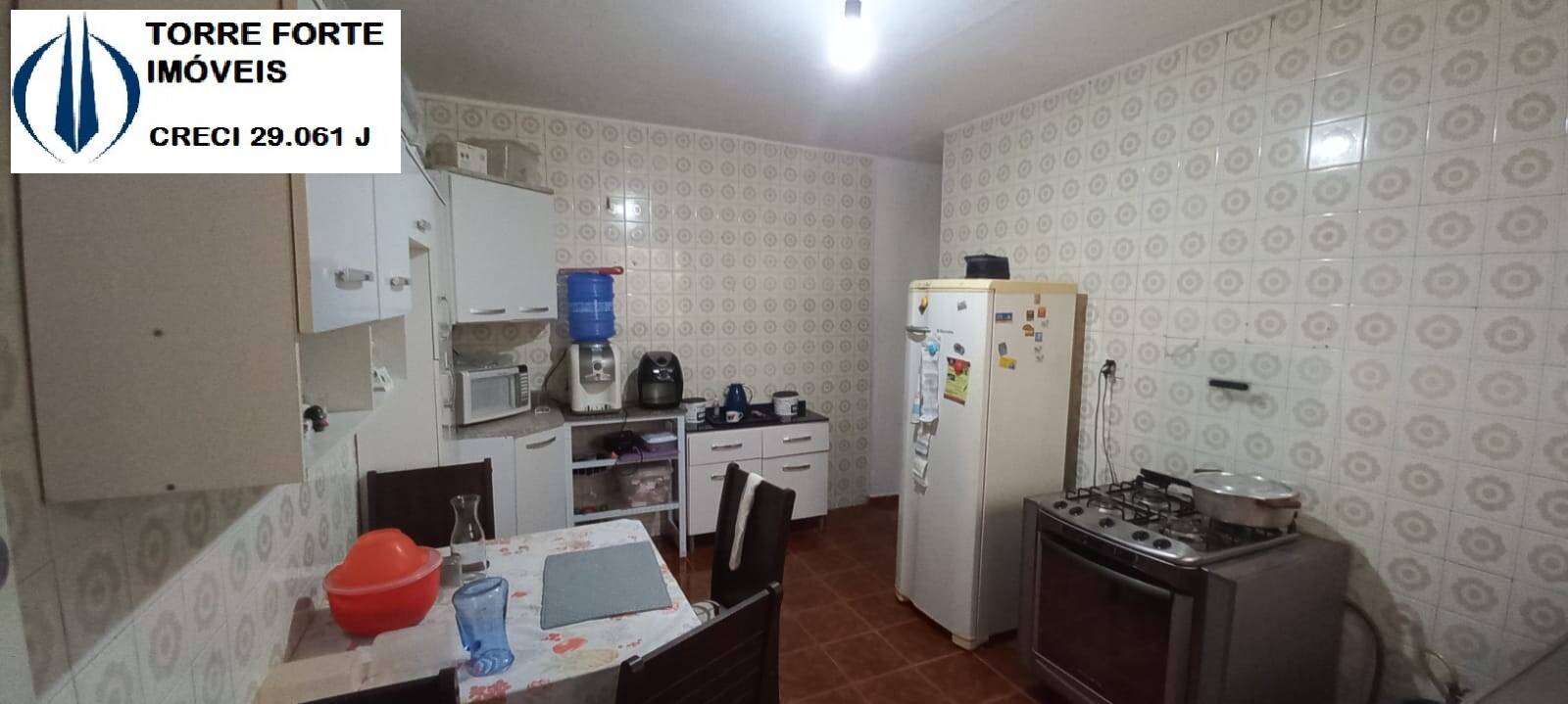 Casa à venda com 3 quartos, 90m² - Foto 12