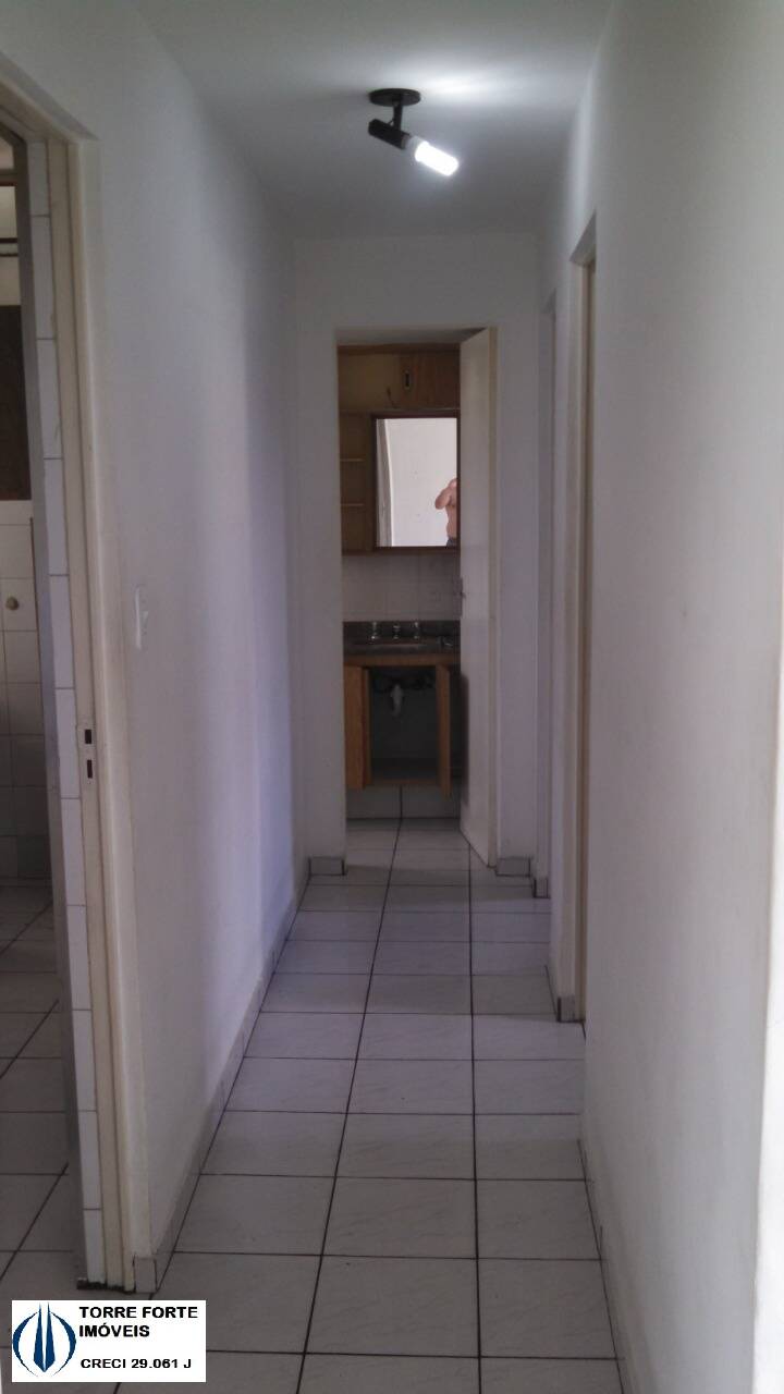 Apartamento à venda com 2 quartos, 51m² - Foto 3