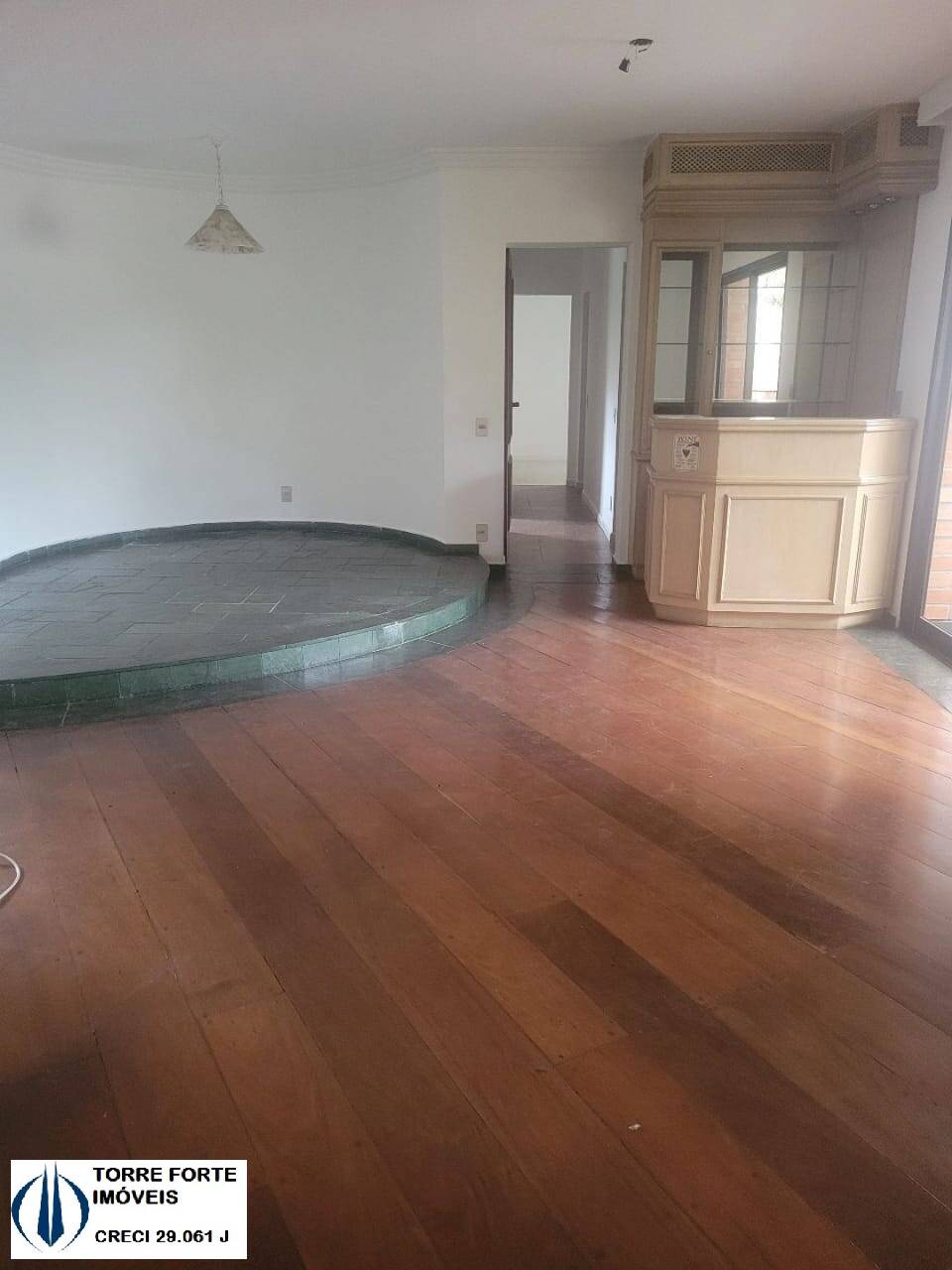 Apartamento à venda com 3 quartos, 140m² - Foto 6