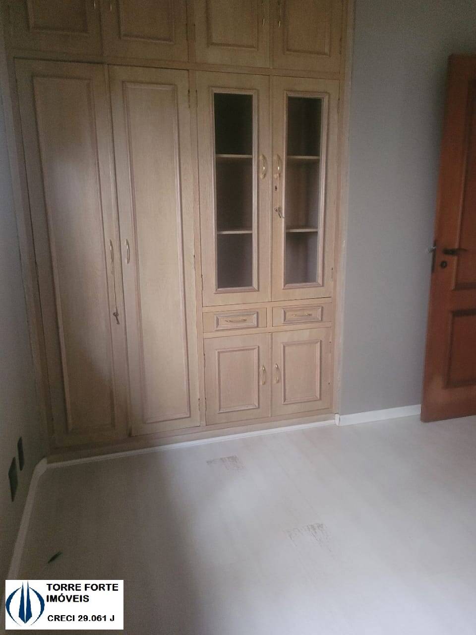 Apartamento à venda com 3 quartos, 140m² - Foto 26