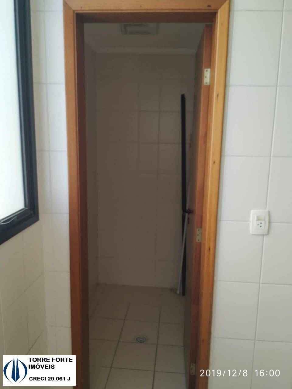 Apartamento à venda com 3 quartos, 86m² - Foto 2