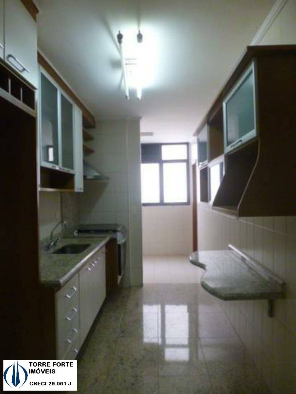 Apartamento à venda com 3 quartos, 86m² - Foto 9